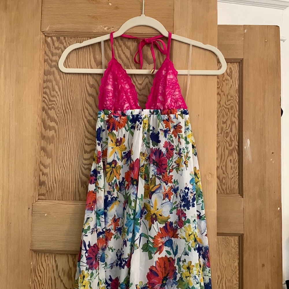 Never worn. Sexy Beach Bunny coverup.